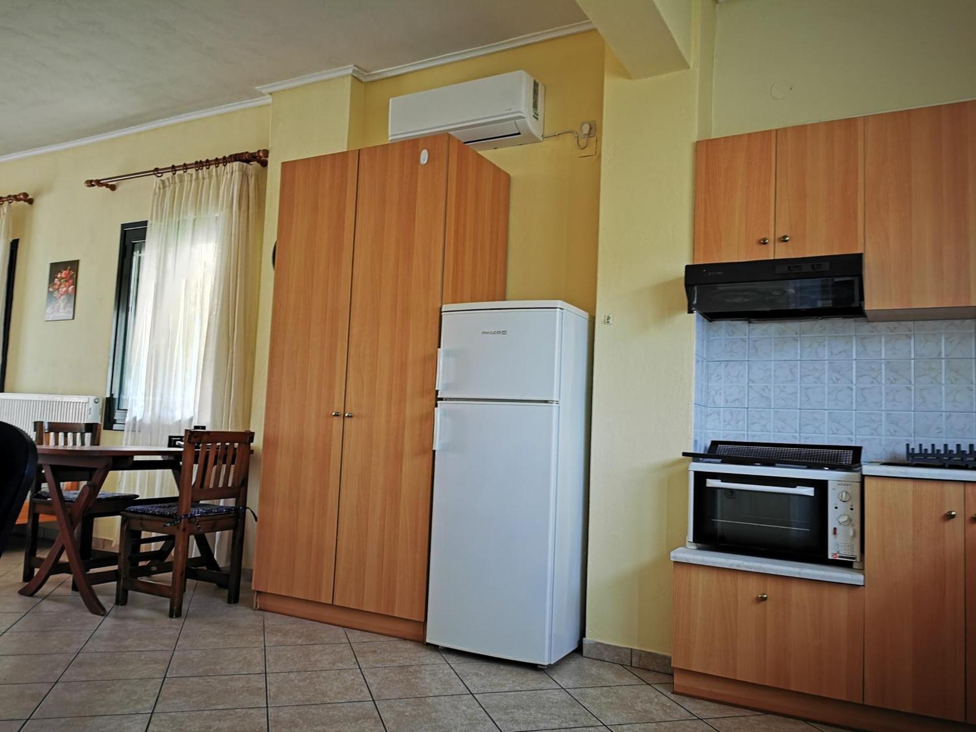 Studio Apartments Eirini Pyrgi Thermis Exterior photo