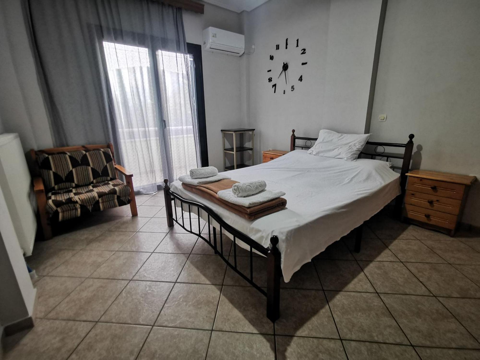 Studio Apartments Eirini Pyrgi Thermis Exterior photo